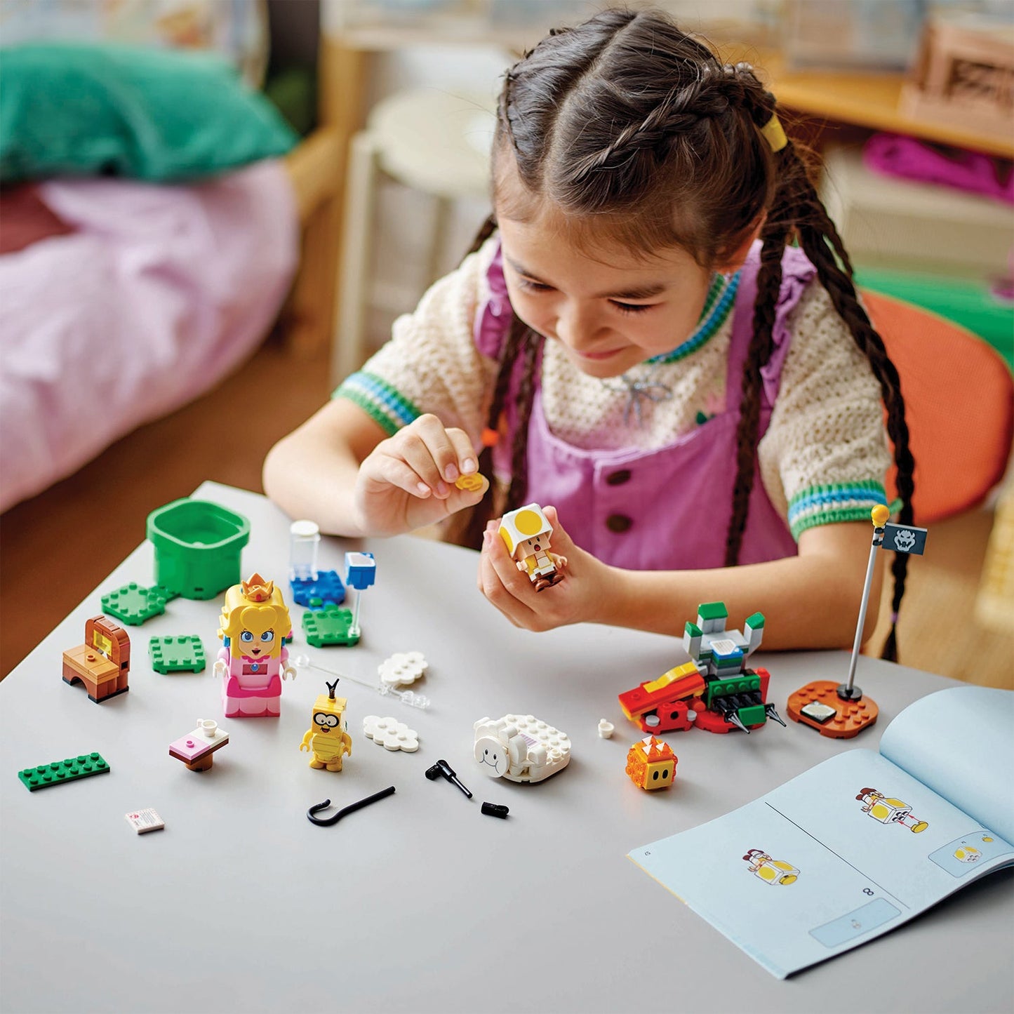 LEGO® Super Mario™ Adventures with Interactive LEGO® Peach™ Bộ Đồ Chơi Phiêu Lưu Tương Tác 71441 - Góc nhìn khác 3