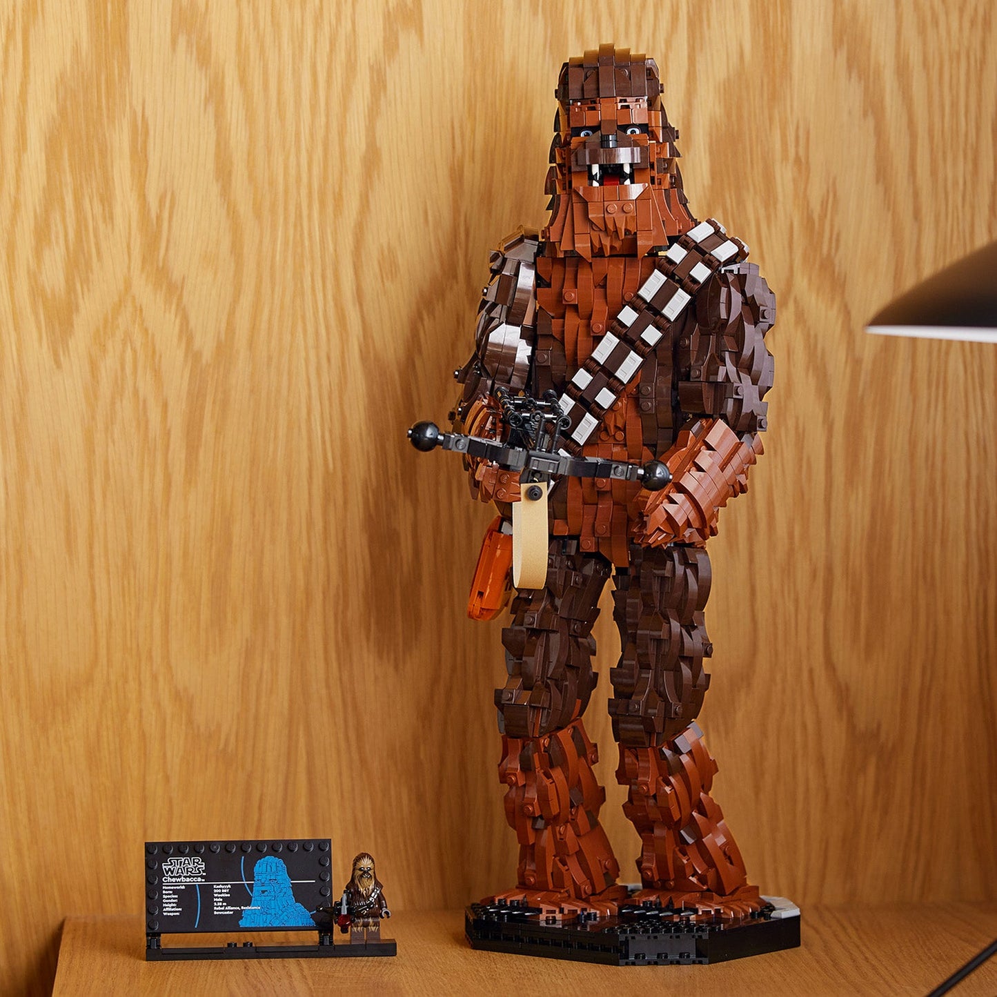 LEGO® Star Wars™ Chewbacca™ Mô Hình Lắp Ráp Kỷ Niệm 40 Năm LEGO 75371 - Góc nhìn khác 3