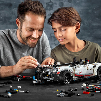LEGO® Technic™ 42096 Porsche 911 RSR - Mô Hình Xe Đua Siêu Xe Lắp Ráp Cao Cấp - Góc nhìn khác 3