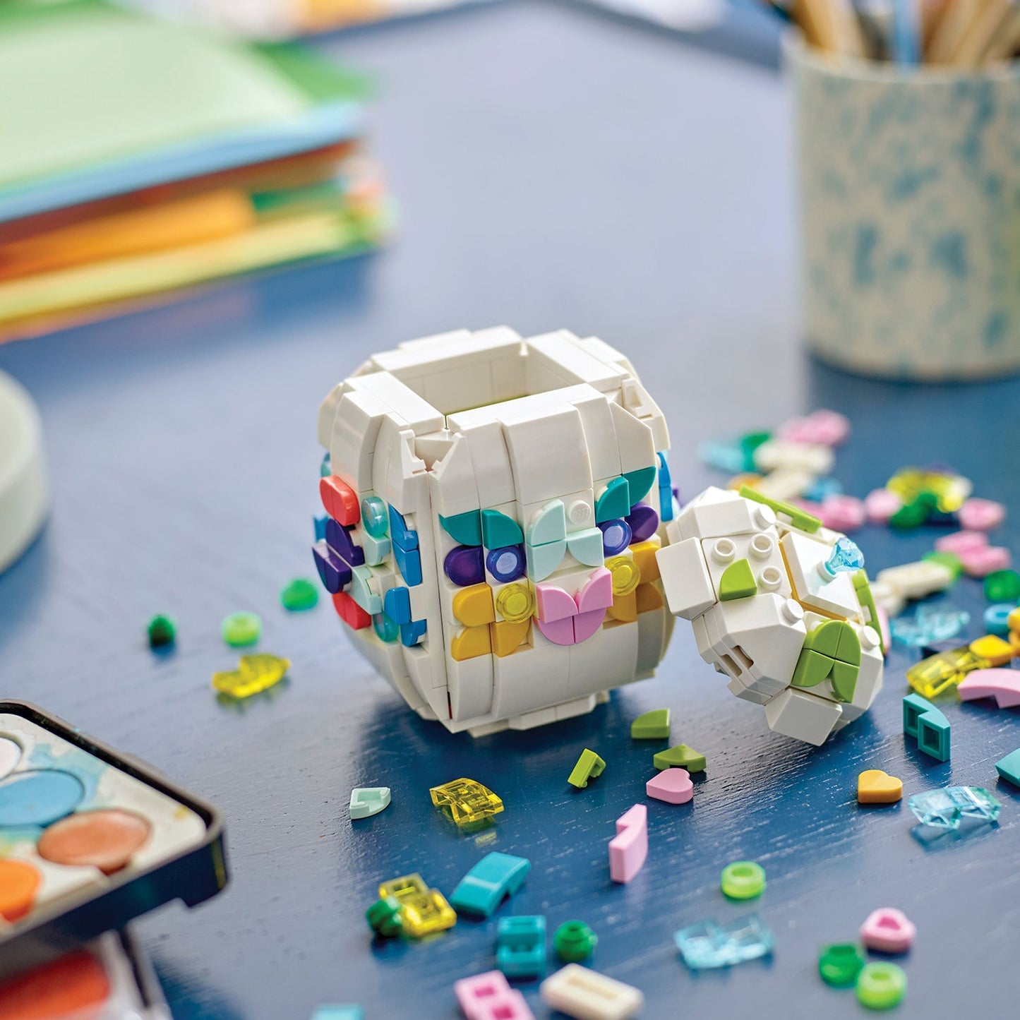 LEGO® Decorative Easter Egg - Mô Hình Lắp Ráp Trứng Phục Sinh Trang Trí - LEGO 40816 - Góc nhìn khác 3