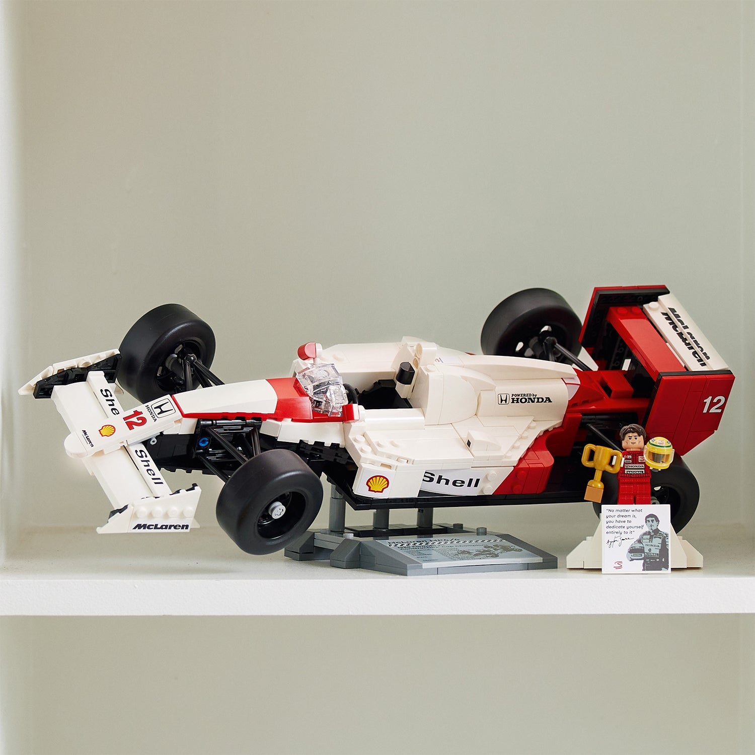 LEGO® ICONS™ McLaren MP4/4 & Ayrton Senna - Mô Hình Xe Đua F1 Huyền Thoại LEGO 10330 - Góc nhìn khác 3