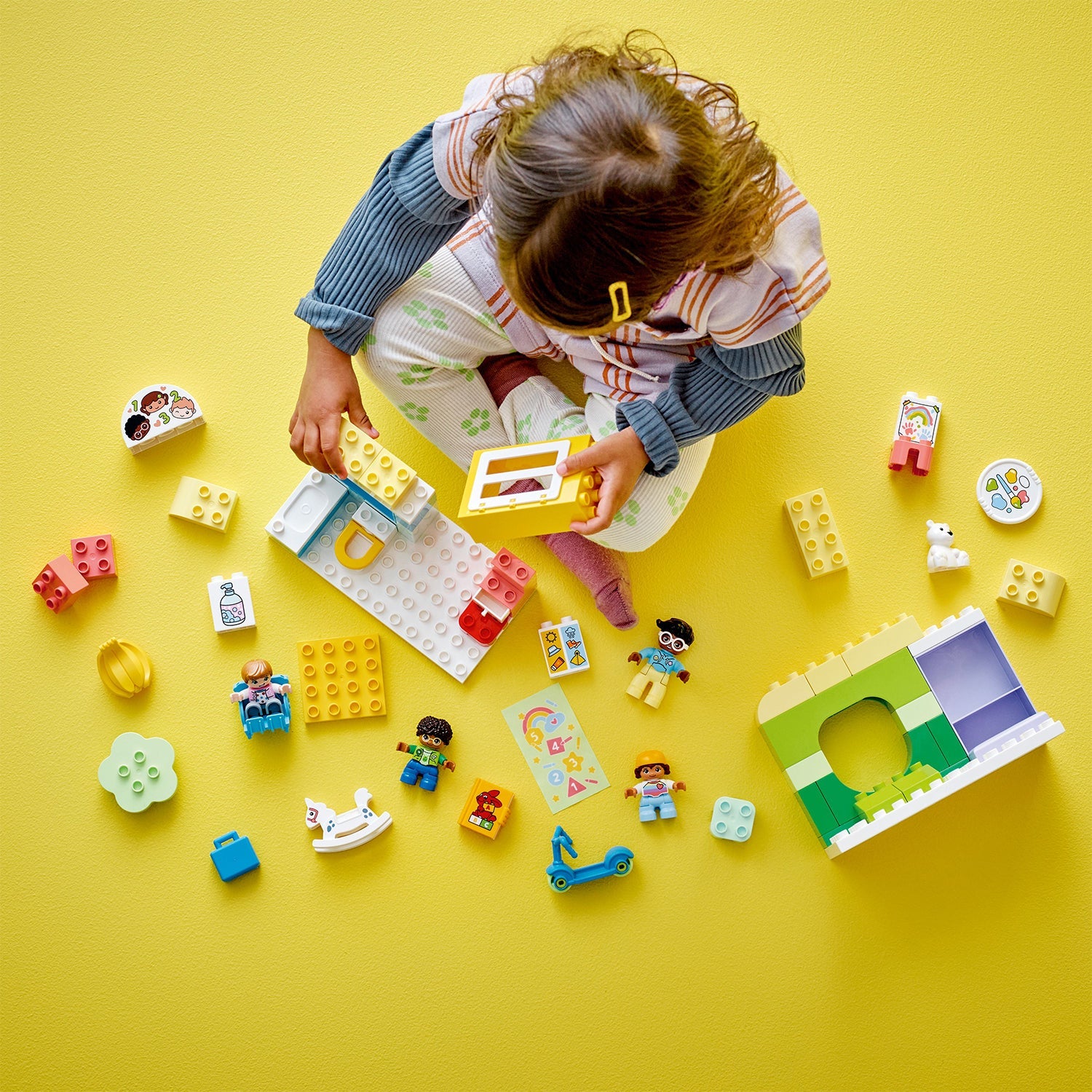 LEGO® DUPLO™ Life At The Day-Care Center - Đồ chơi Trung Tâm Chăm Sóc Trẻ Em (10992) - LEGO - Hình ảnh bổ sung 5
