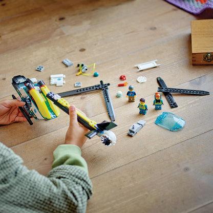 LEGO® City Emergency Rescue Helicopter - Trực Thăng Cứu Hộ Khẩn Cấp - LEGO 60405 - Góc nhìn khác 3