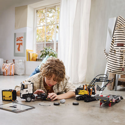 LEGO® Technic™ Volvo FMX Truck & EC230 Electric Excavator - Bộ Đồ Chơi Lắp Ráp Xe Tải & Máy Xúc Volvo 42175 - Hình ảnh bổ sung 5