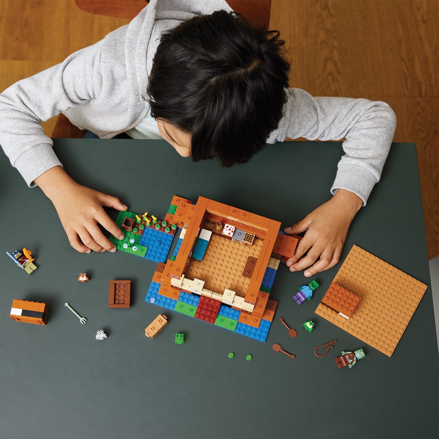 LEGO® Minecraft® The Frog House - Đồ Chơi Lắp Ráp Ngôi Nhà Ếch - LEGO 21256 - Góc nhìn khác 3