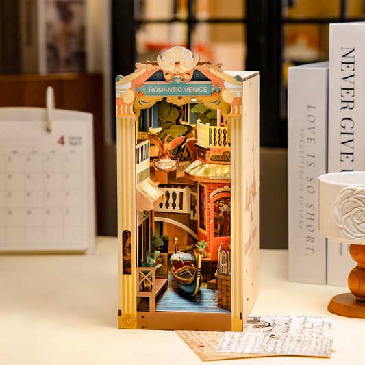 Rolife Book Nook Kit - Romantic Venice TGB08 - Mô hình lắp ráp gỗ DIY - Rolife