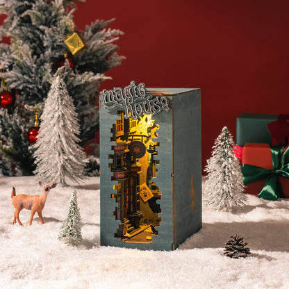 Rolife Book Nook Shelf Insert - Magic House TGB03 - Mô hình nhà gỗ DIY lắp ráp - Rolife TGB03