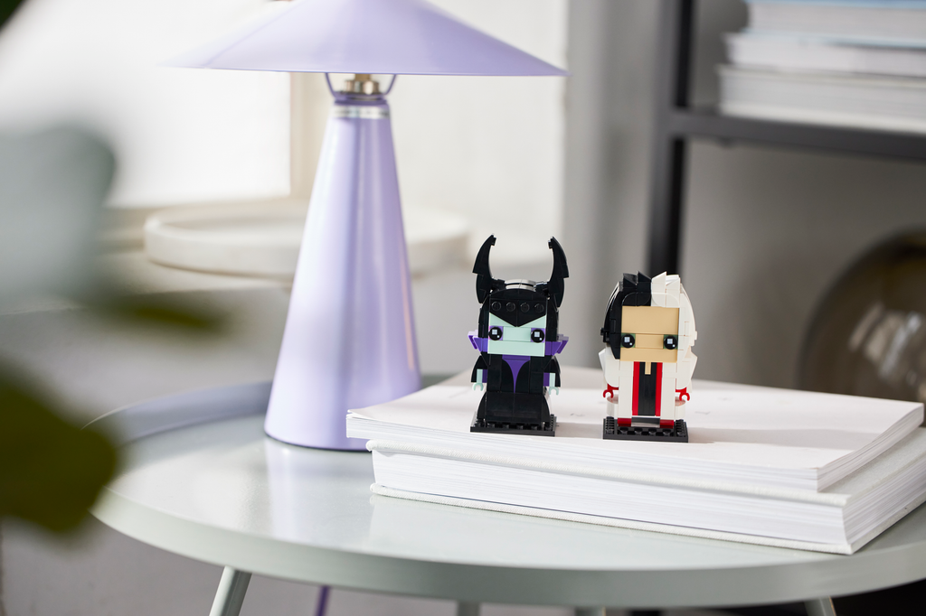LEGO® BrickHeadz™ Cruella & Maleficent - Mô hình lắp ráp nhân vật Disney - LEGO 40620 - Góc nhìn khác 3