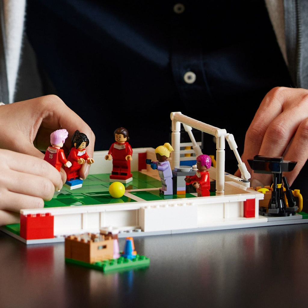 LEGO® Icons of Play - Bộ Lắp Ráp Sân Bóng Đá Thể Thao - LEGO 40634 LEGO - ảnh 3 - LEGO Sets