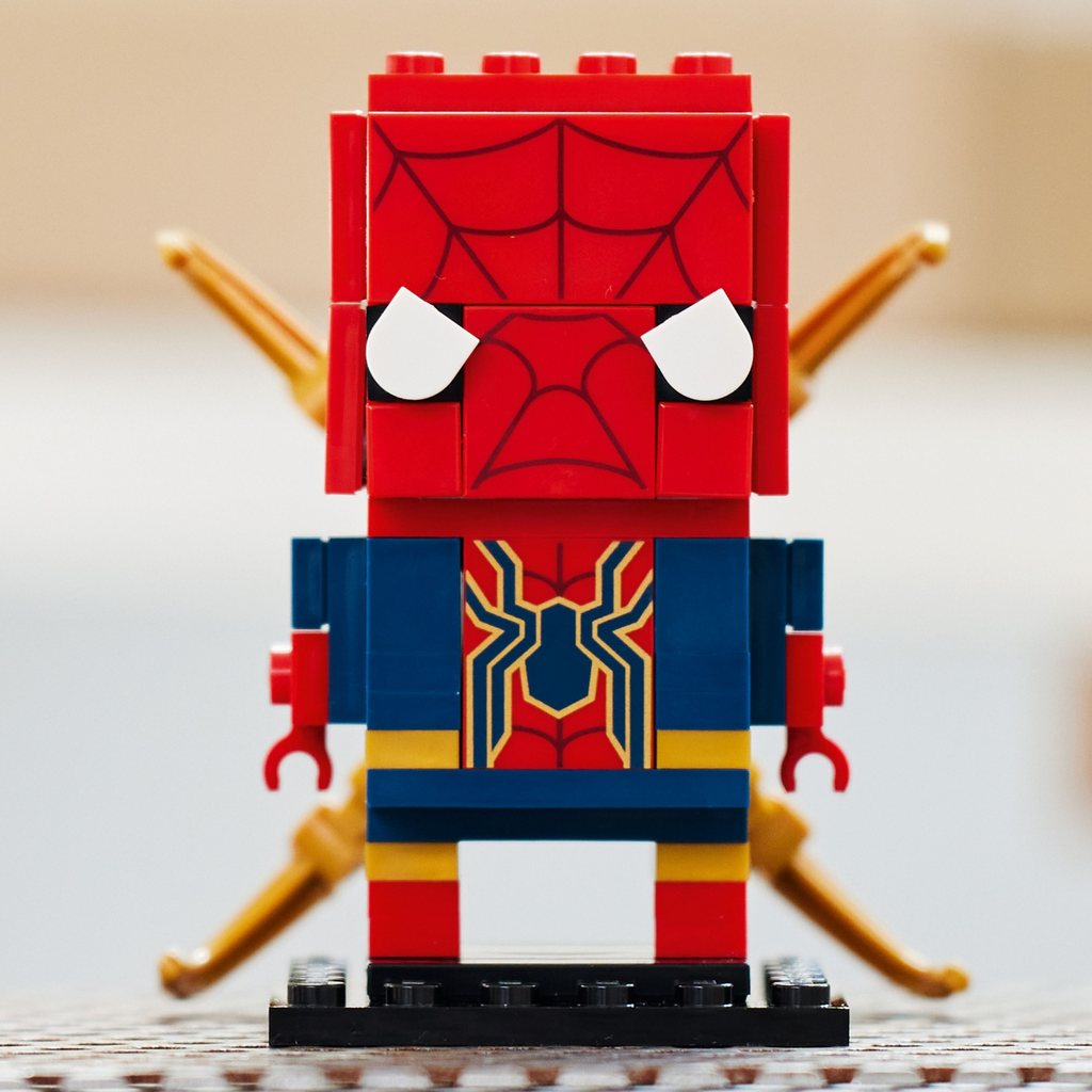 LEGO® BrickHeadz™ Iron Spider-Man - Mô Hình Lắp Ráp Siêu Anh Hùng Marvel 40670 - Hình ảnh bổ sung 4