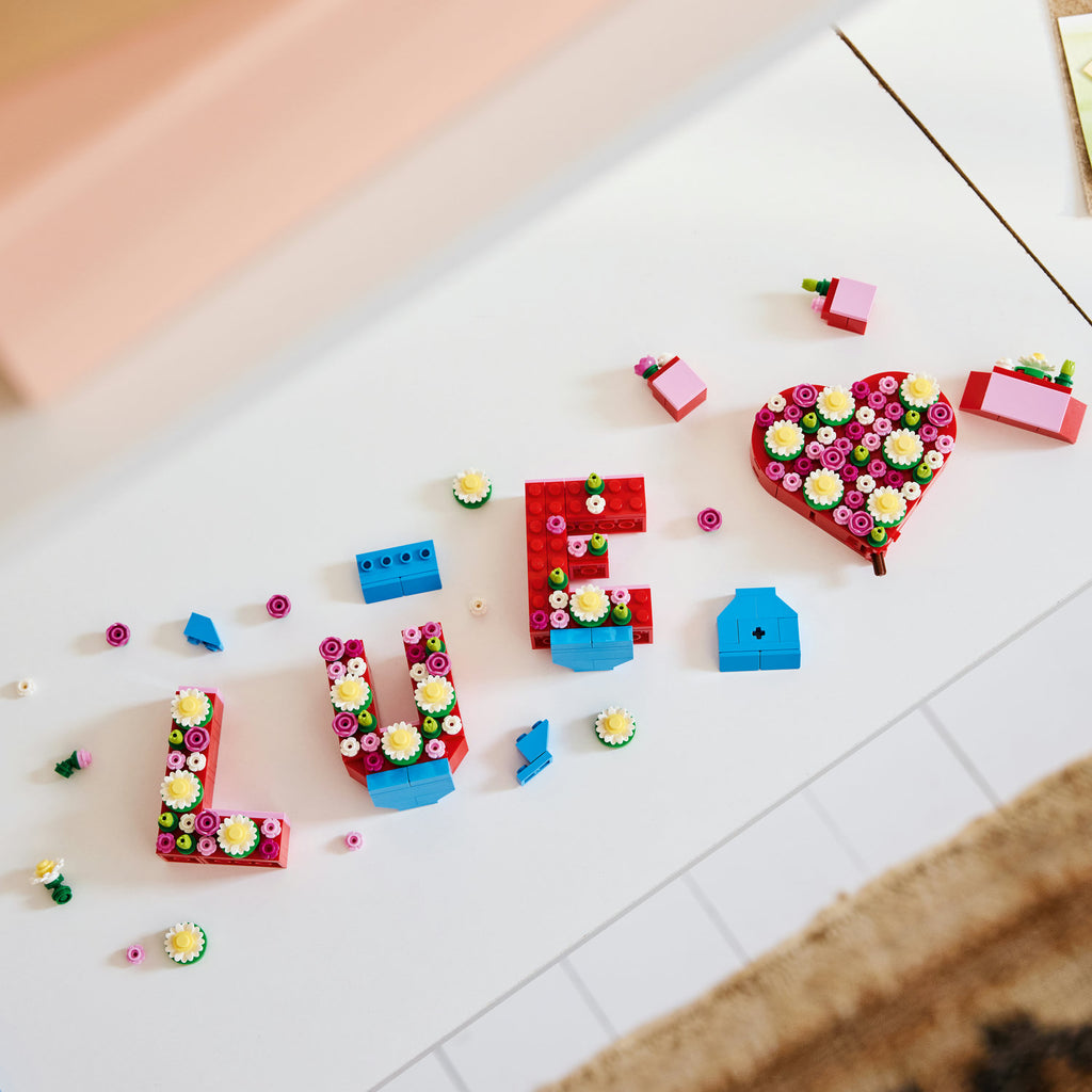 LEGO® Love Letters - Bộ Đồ Chơi Lắp Ráp Xếp Hình Trang Trí (40867) - Hình ảnh bổ sung 4