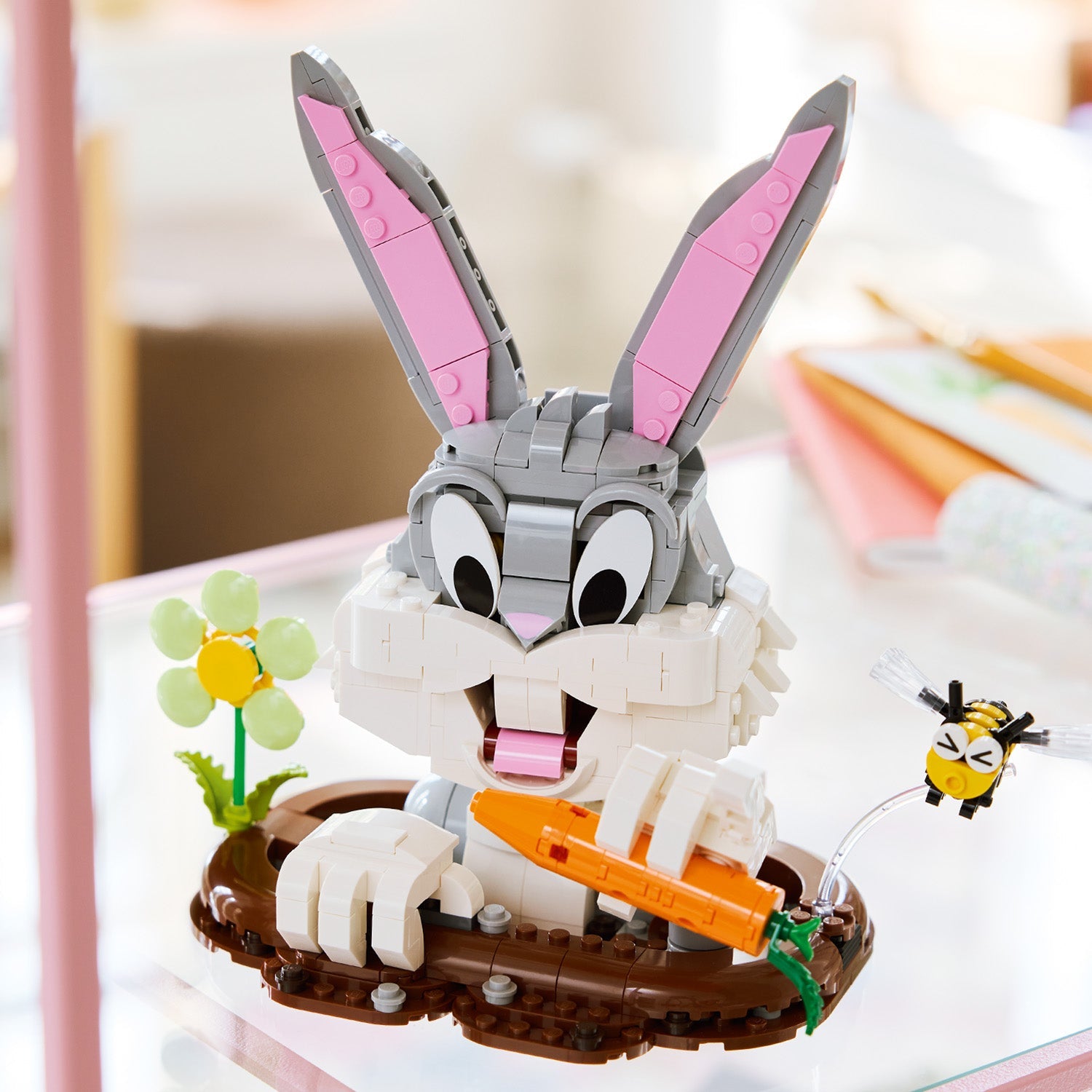 LEGO® Looney Tunes™ Bugs Bunny - Mô Hình Lắp Ráp Hoạt Hình - LEGO 40920 - Hình ảnh bổ sung 8