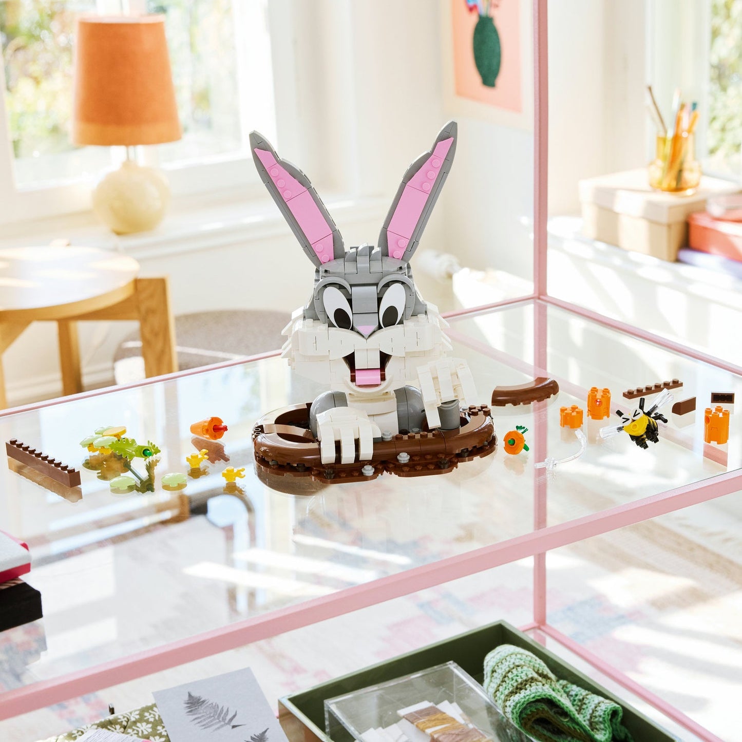 LEGO® Looney Tunes™ Bugs Bunny - Mô Hình Lắp Ráp Hoạt Hình - LEGO 40920 - Hình ảnh bổ sung 4