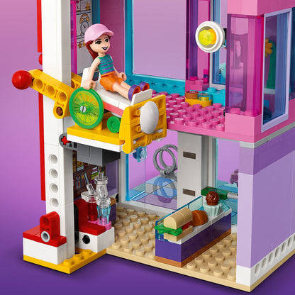 LEGO® Friends™ Main Street Building - Bộ Đồ Chơi Lắp Ráp Phố Chính 41704 - LEGO - Hình ảnh bổ sung 7