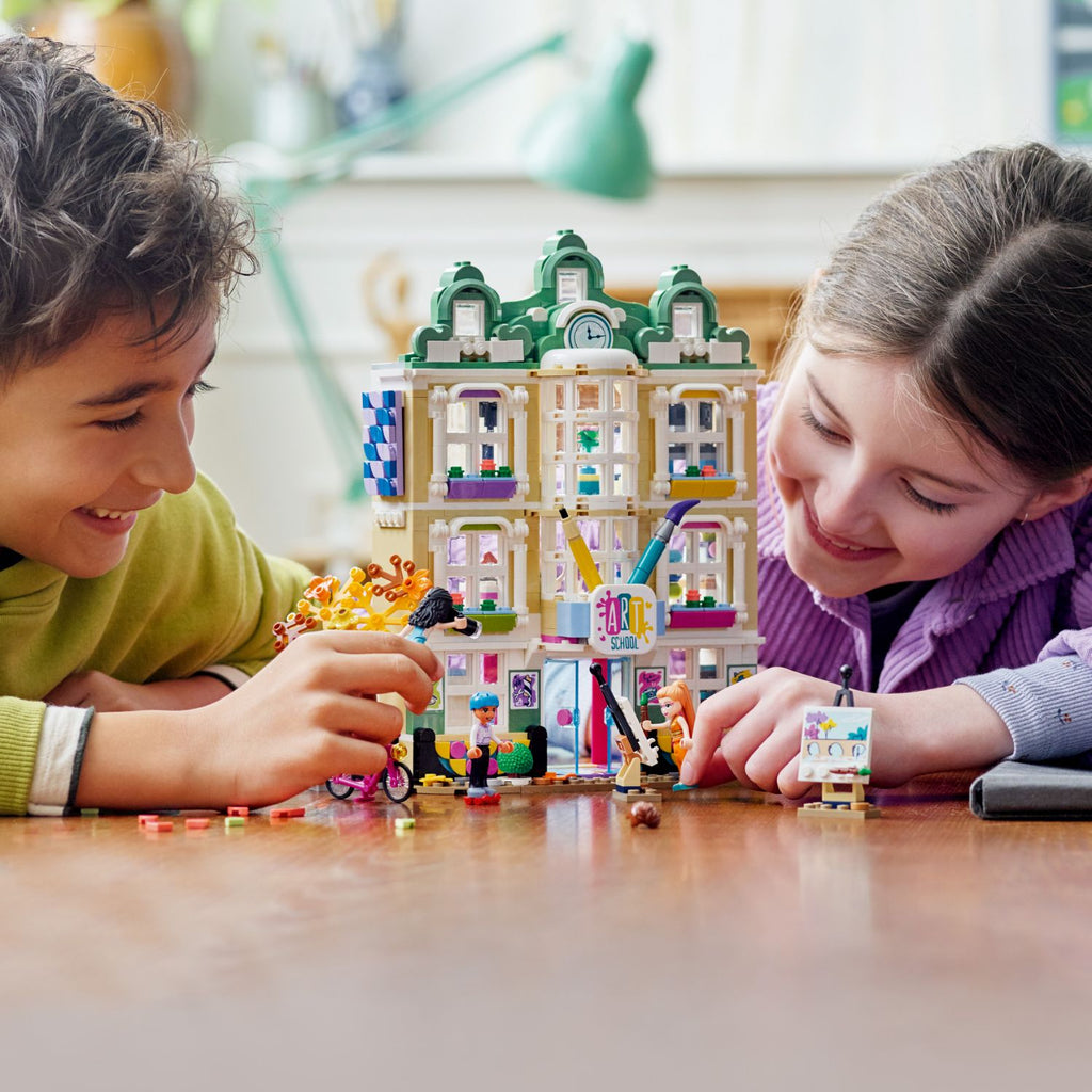 LEGO® Friends™ Emma's Art School - Đồ Chơi Lắp Ráp Trường Nghệ Thuật - LEGO 41711 LEGO - ảnh 1 - Building Set