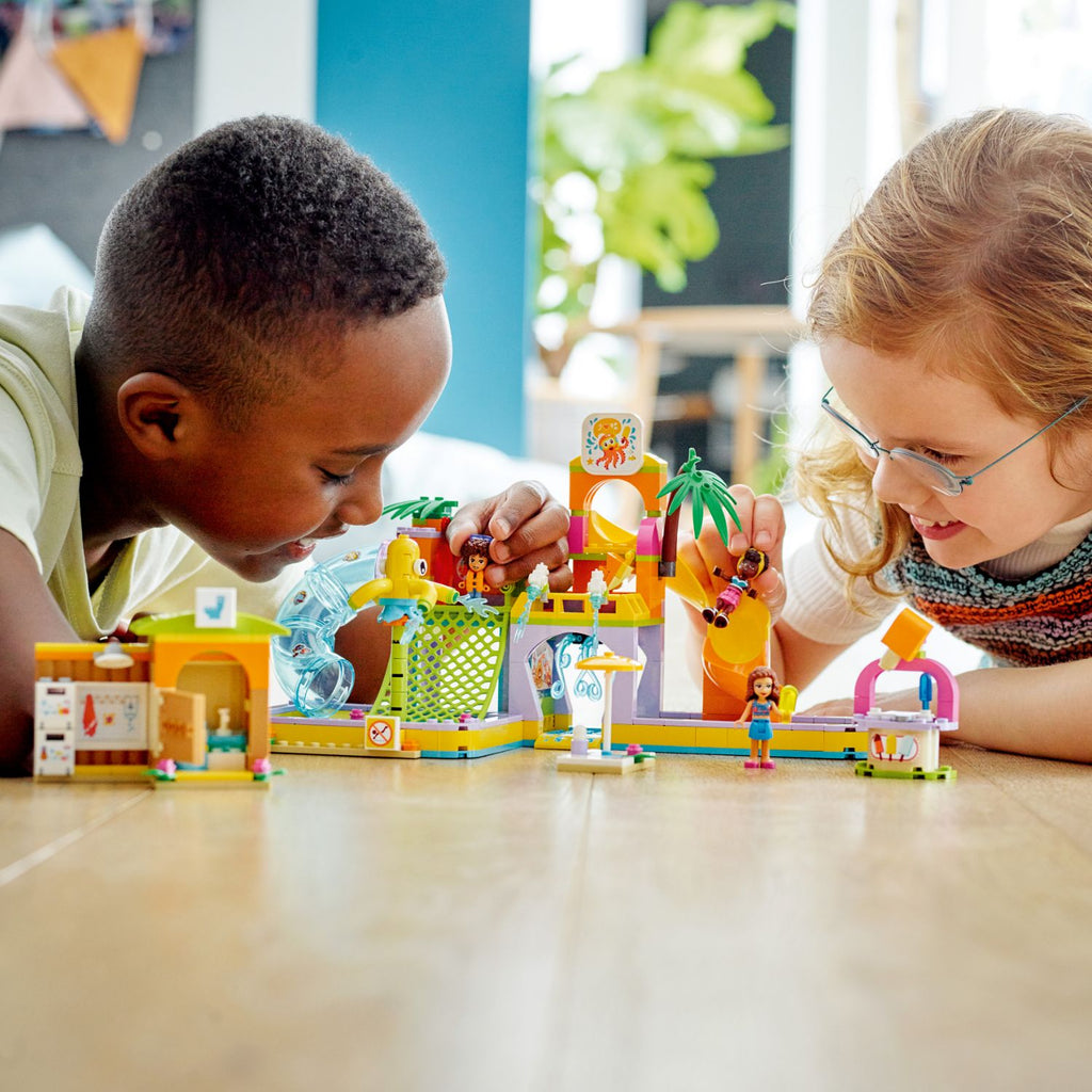 LEGO® Friends™ Water Park - Đồ Chơi Lắp Ráp Công Viên Nước (41720) - LEGO - Hình ảnh bổ sung 4