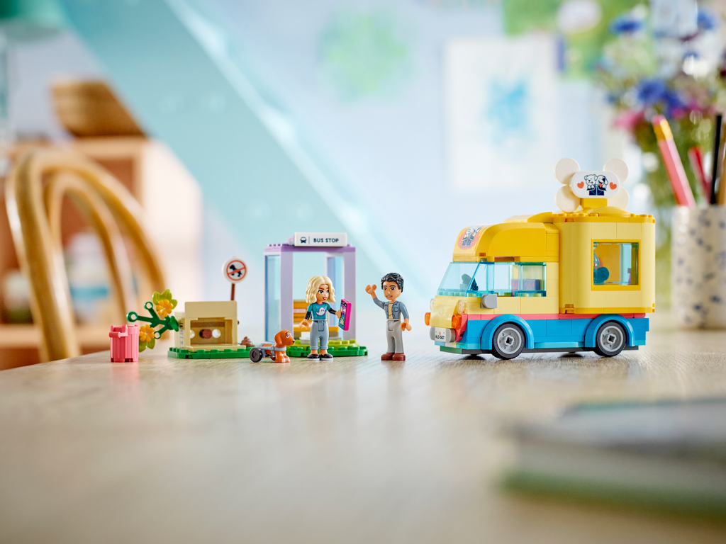 LEGO® Friends™ Dog Rescue Van - Xe Cứu Hộ Chó - LEGO 41741 - Hình ảnh bổ sung 6