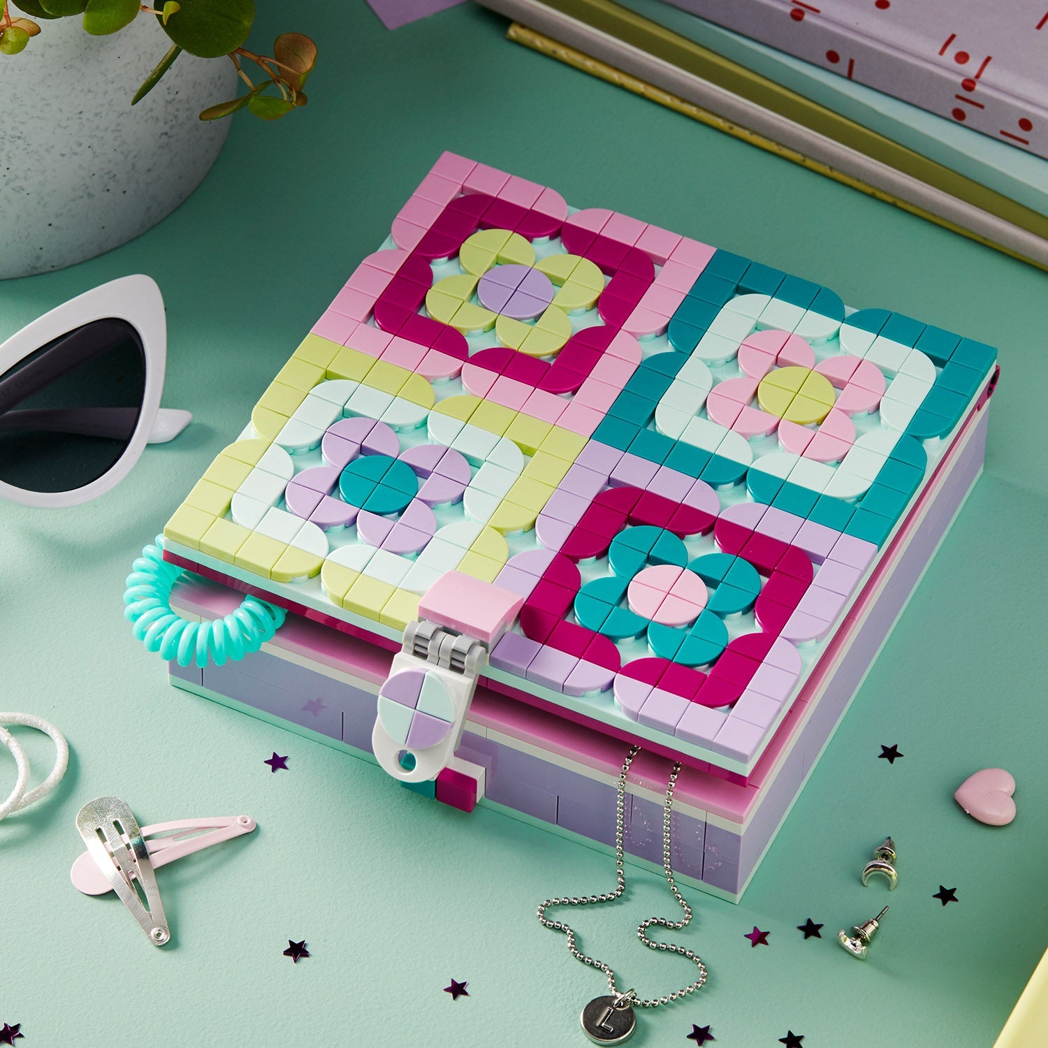 LEGO® DOTS™ Jewelry Box - Hộp Đựng Trang Sức DIY - LEGO 41915 - Hình ảnh bổ sung 7