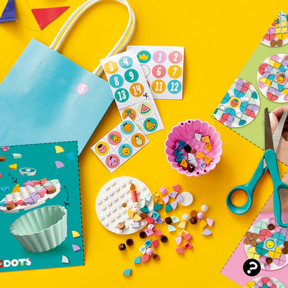 LEGO® DOTS™ Creative Party Kit - Bộ Đồ Chơi Lắp Ráp Trang Trí Cupcake 41926 - Hình ảnh bổ sung 8
