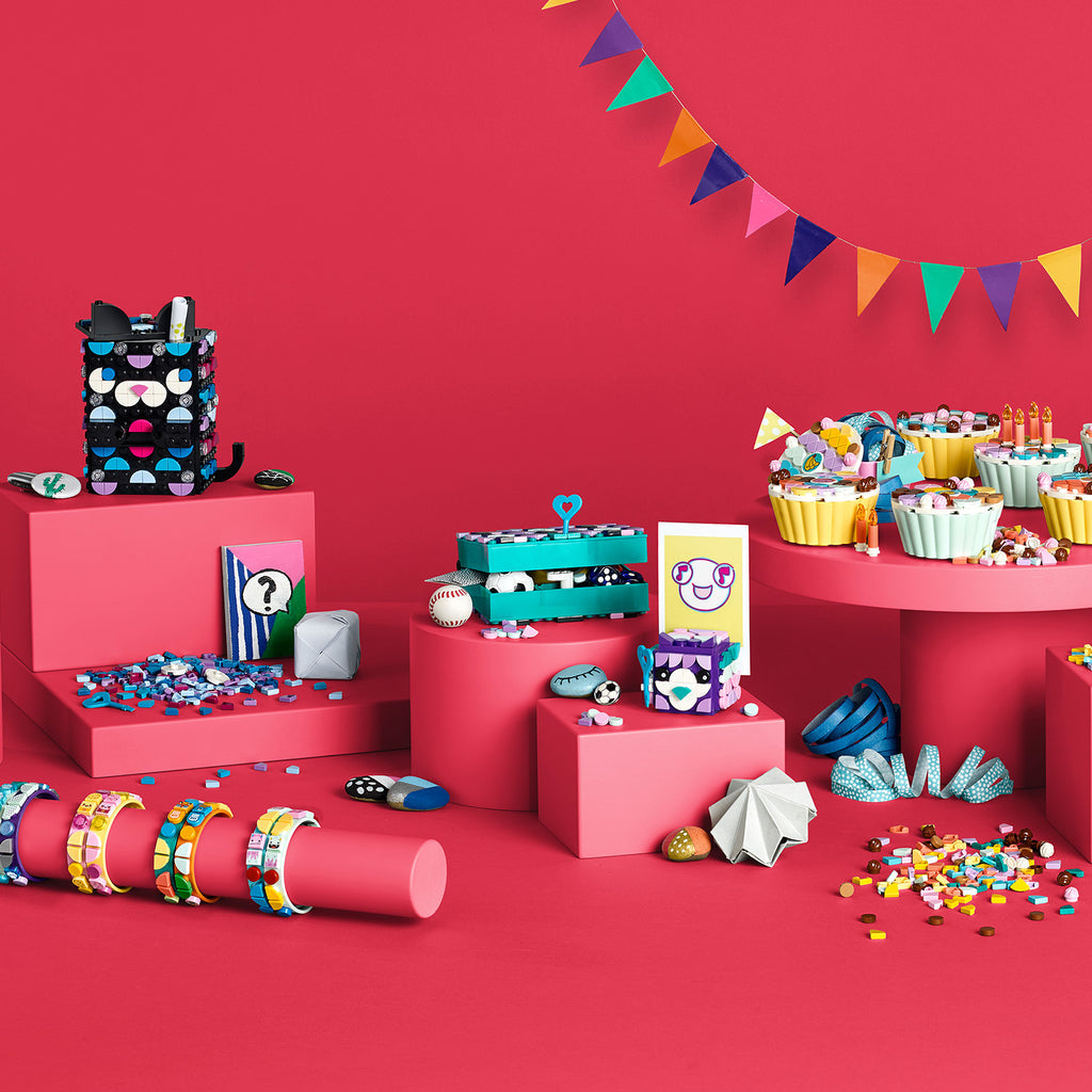 LEGO® DOTS™ Creative Party Kit - Bộ Đồ Chơi Lắp Ráp Trang Trí Cupcake 41926