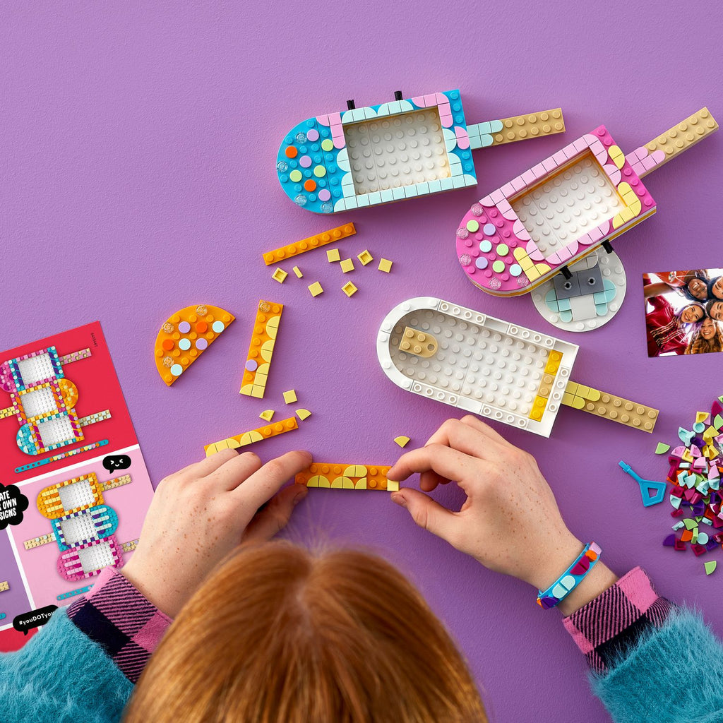LEGO® DOTS™ Ice Cream Picture Frames & Bracelet - Bộ Lắp Ráp Khung Ảnh & Vòng Tay Sáng Tạo - LEGO 41956 - Góc nhìn khác 3