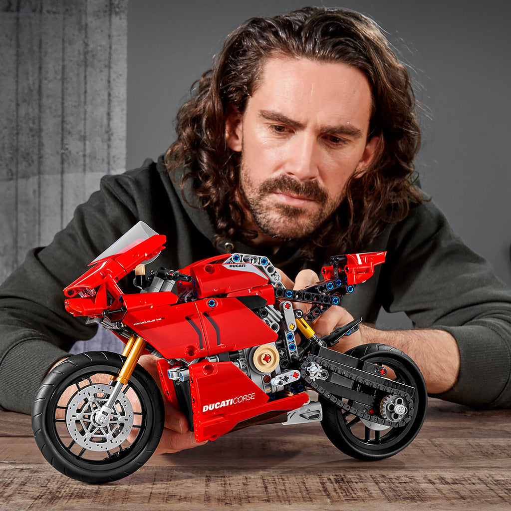 LEGO® Technic™ Ducati Panigale V4 R - Mô Hình Xe Moto Cao Cấp - LEGO 42107 LEGO - ảnh 3 - Mô hình lắp ráp