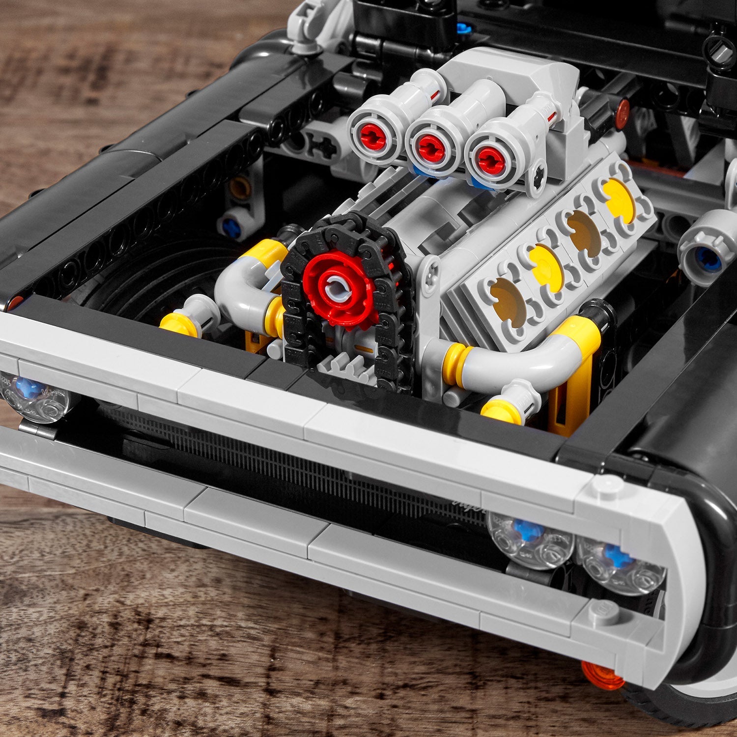 LEGO® Technic™ Doms Dodge Charger - Mô Hình Xe Đua Fast & Furious 42111 - LEGO - Hình ảnh bổ sung 8