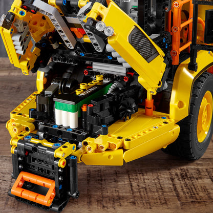LEGO® Technic™ 6x6 Volvo Articulated Hauler - Xe tải tự đổ Volvo 6x6 điều khiển từ xa - LEGO 42114 - Góc nhìn khác 3