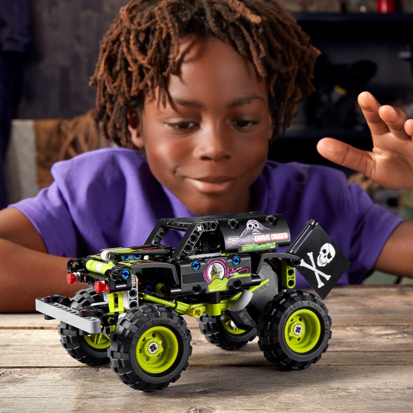 LEGO® Technic™ Monster Jam Grave Digger® - Đồ Chơi Lắp Ráp Xe Tải Quái Vật 42118 - Hình ảnh bổ sung 8