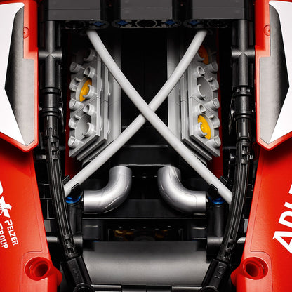 LEGO® Technic™ Ferrari 488 GTE “AF Corse #51” - Mô Hình Xe Đua Siêu Cấp - LEGO 42125