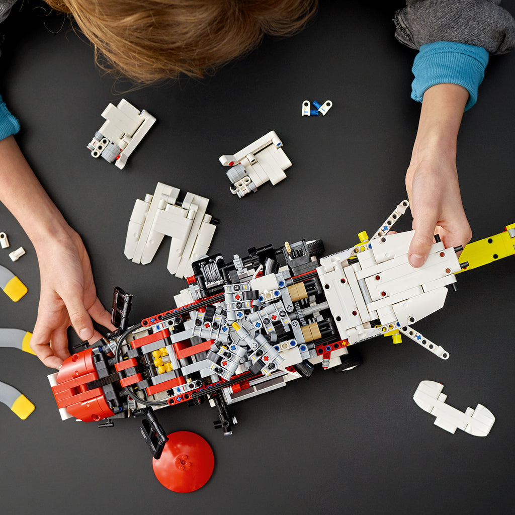 LEGO® Technic™ Airbus H175 Rescue Helicopter - Mô hình Trực Thăng Cứu Hộ - LEGO 42145 LEGO - ảnh 3 - LEGO Technic