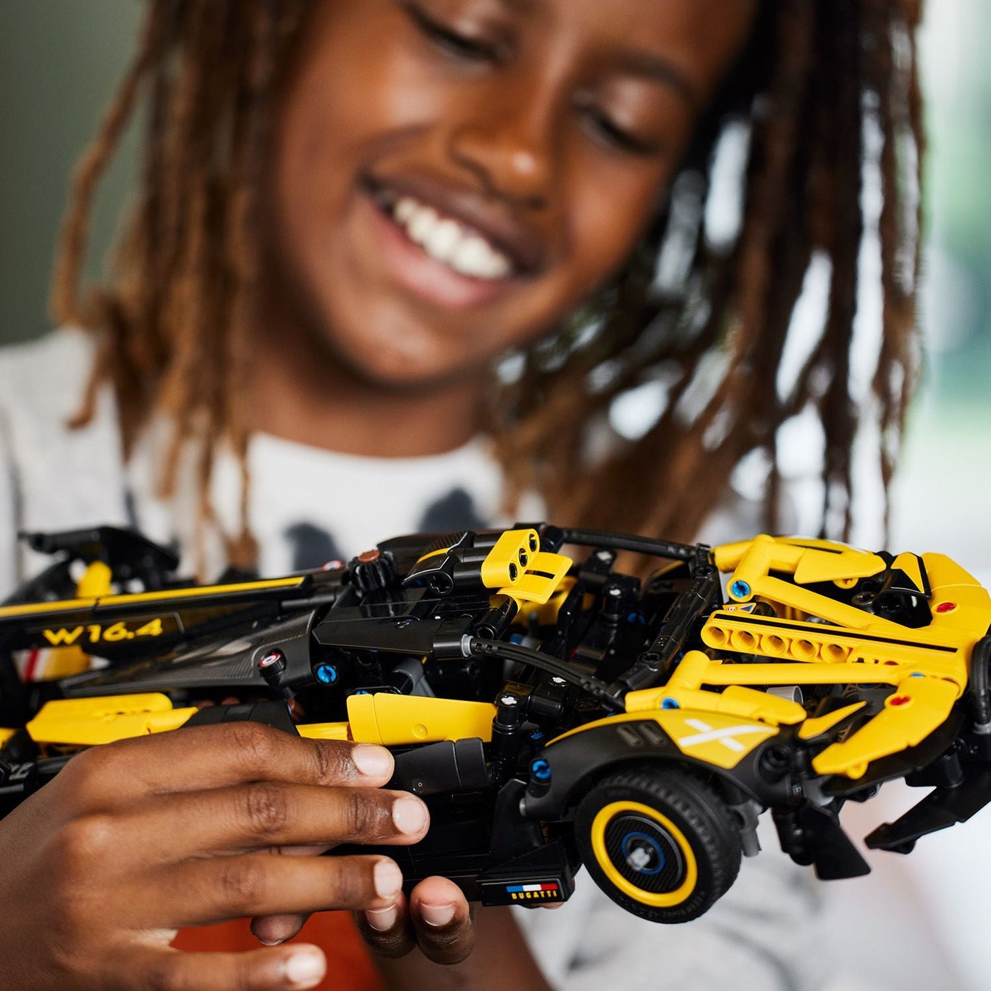 LEGO® Technic™ Bugatti Bolide - Mô hình lắp ráp xe đua chính hãng LEGO 42151 - Hình ảnh bổ sung 6