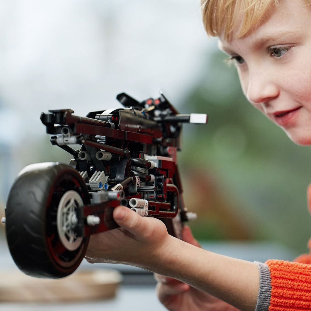 LEGO® Technic™ The Batman - Batcycle™ - Mô Hình Xe Mô Tô Người Dơi Đồ Chơi Lắp Ráp LEGO 42155 LEGO - ảnh 3 - Lego