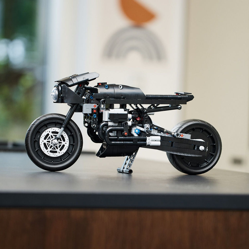 LEGO® Technic™ The Batman - Batcycle™ - Mô Hình Xe Mô Tô Người Dơi Đồ Chơi Lắp Ráp LEGO 42155 LEGO - ảnh 4 - Lego