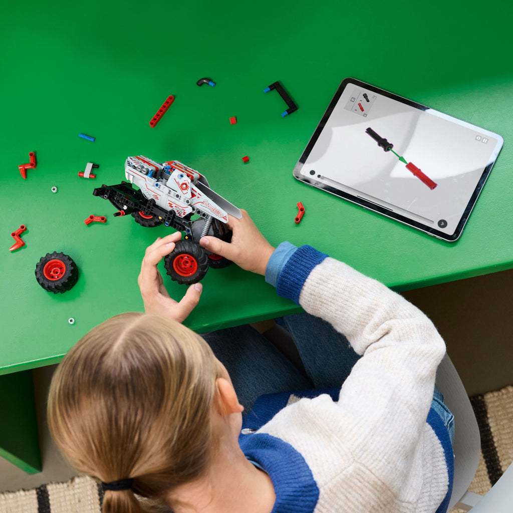 LEGO® Technic™ Monster Jam™ ThunderROARus™ Pull-Back - Xe Tải Quái Vật Kéo Lùi Khủng Long - LEGO 42200 - Hình ảnh bổ sung 4