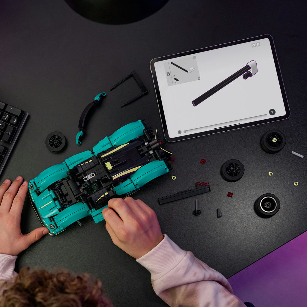LEGO® Technic Aston Martin Valkyrie Mô Hình Xe Siêu Xe LEGO 42208 - Hình ảnh bổ sung 4