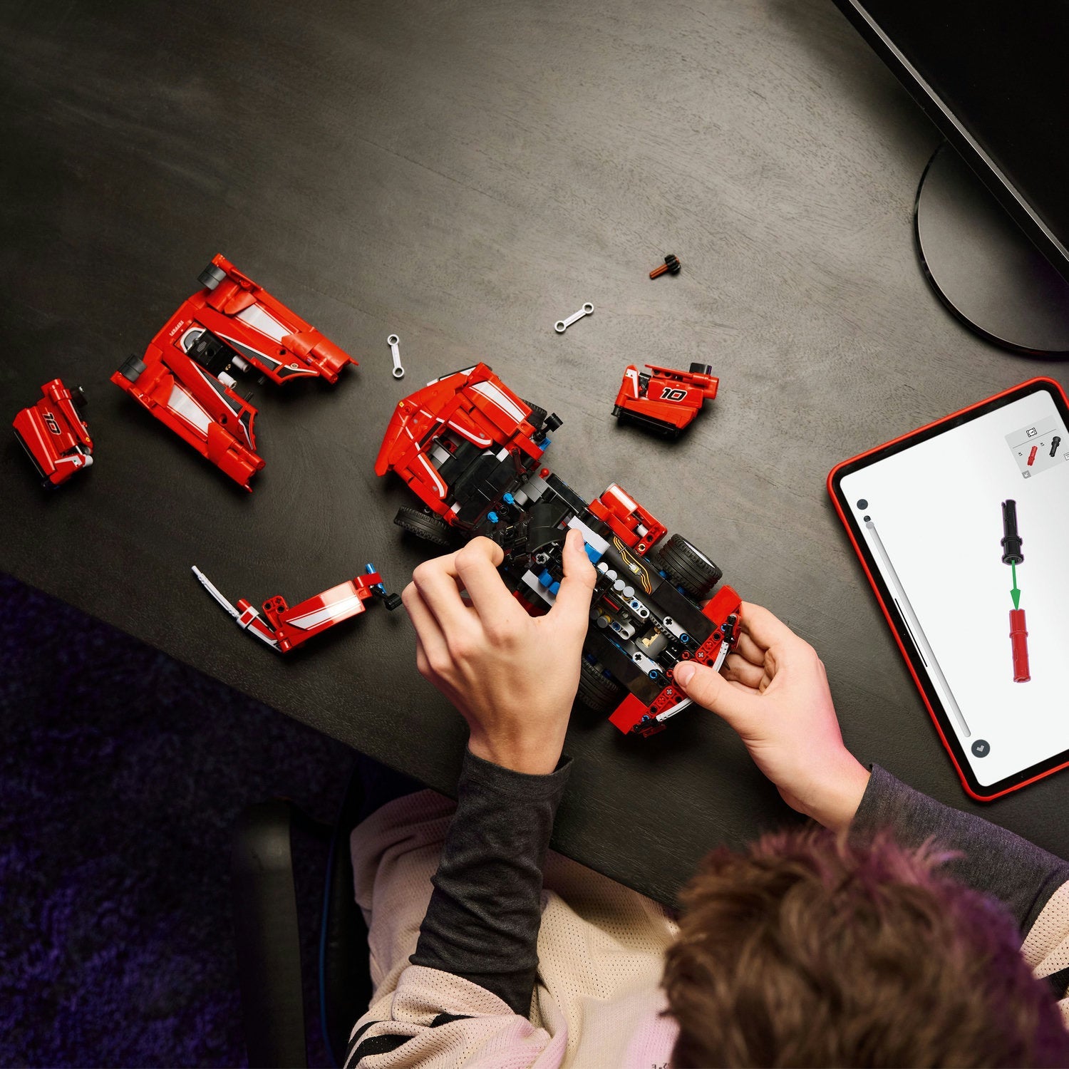LEGO® Technic Ferrari FXX K - Bộ Lắp Ráp Siêu Xe Đua Thể Thao Cao Cấp - Hình ảnh bổ sung 4
