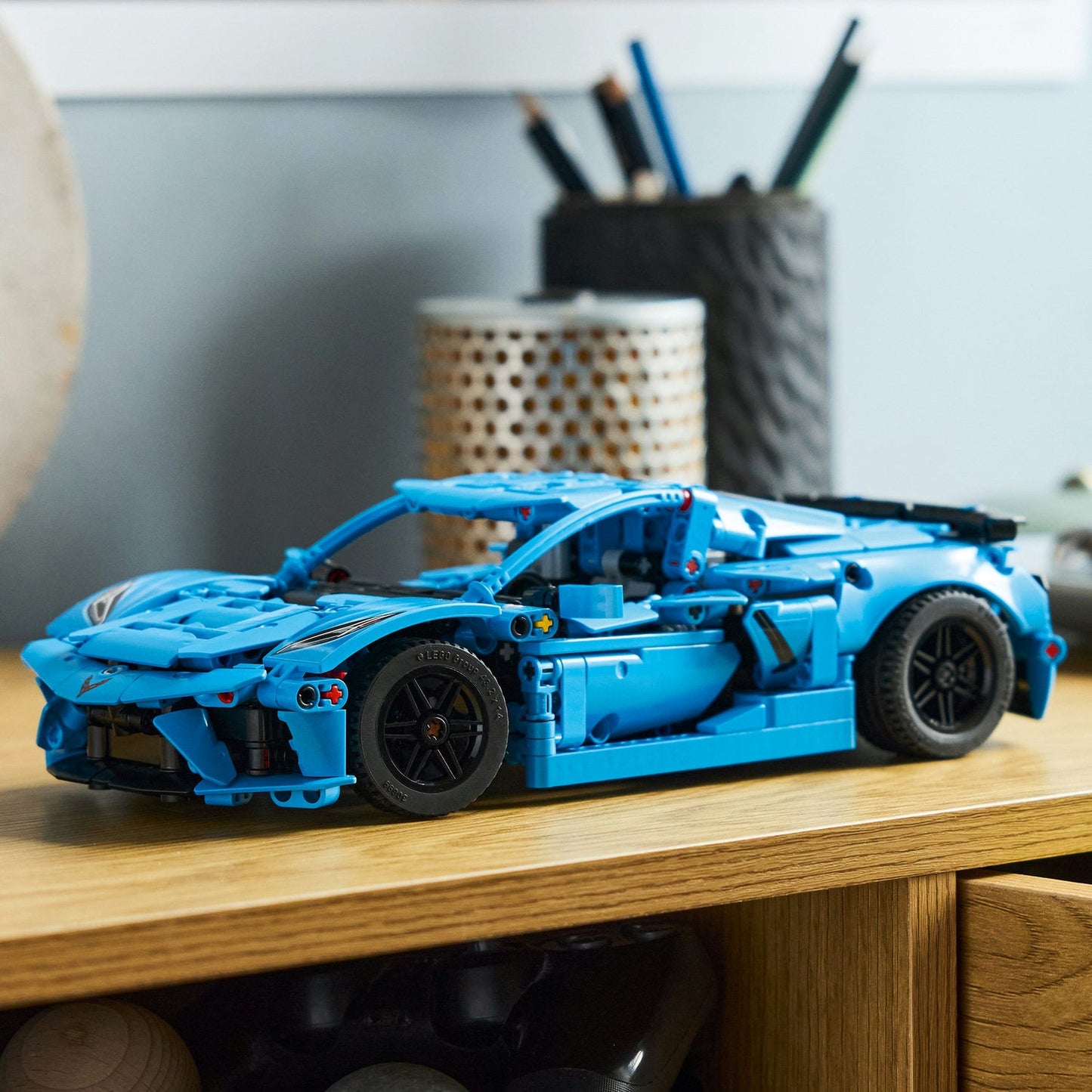 LEGO® Technic Chevrolet Corvette Stingray Blue - Mô hình Lắp ráp Xe hơi - LEGO 42217