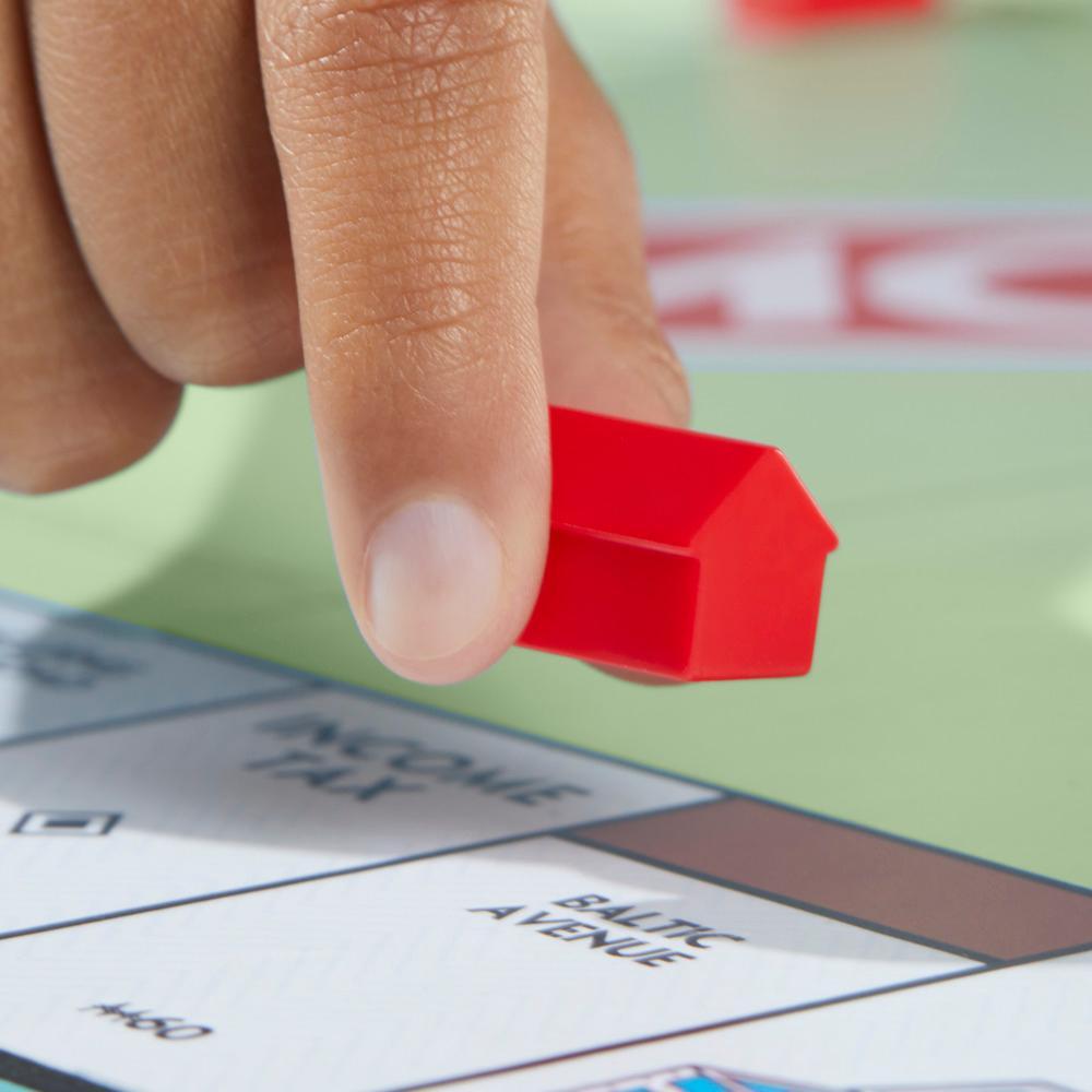 Monopoly Board Game, Classic Game with Storage Tray and Larger Tokens - Cờ Tỷ Phú Phiên Bản Kinh Điển - Hasbro