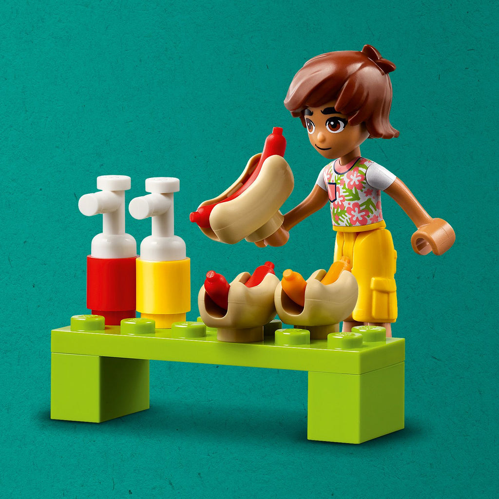 LEGO® Friends™ Hot Dog Food Truck - Đồ chơi lắp ráp Xe Bán Xúc Xích LEGO 42633 - Hình ảnh bổ sung 7