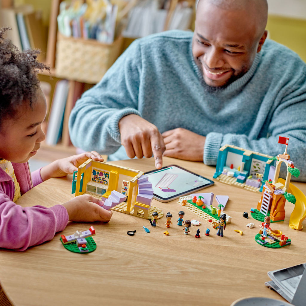 LEGO® Friends™ Heartlake City Preschool - Đồ Chơi Lắp Ráp Trường Mầm Non - LEGO 42636 - Góc nhìn khác 3