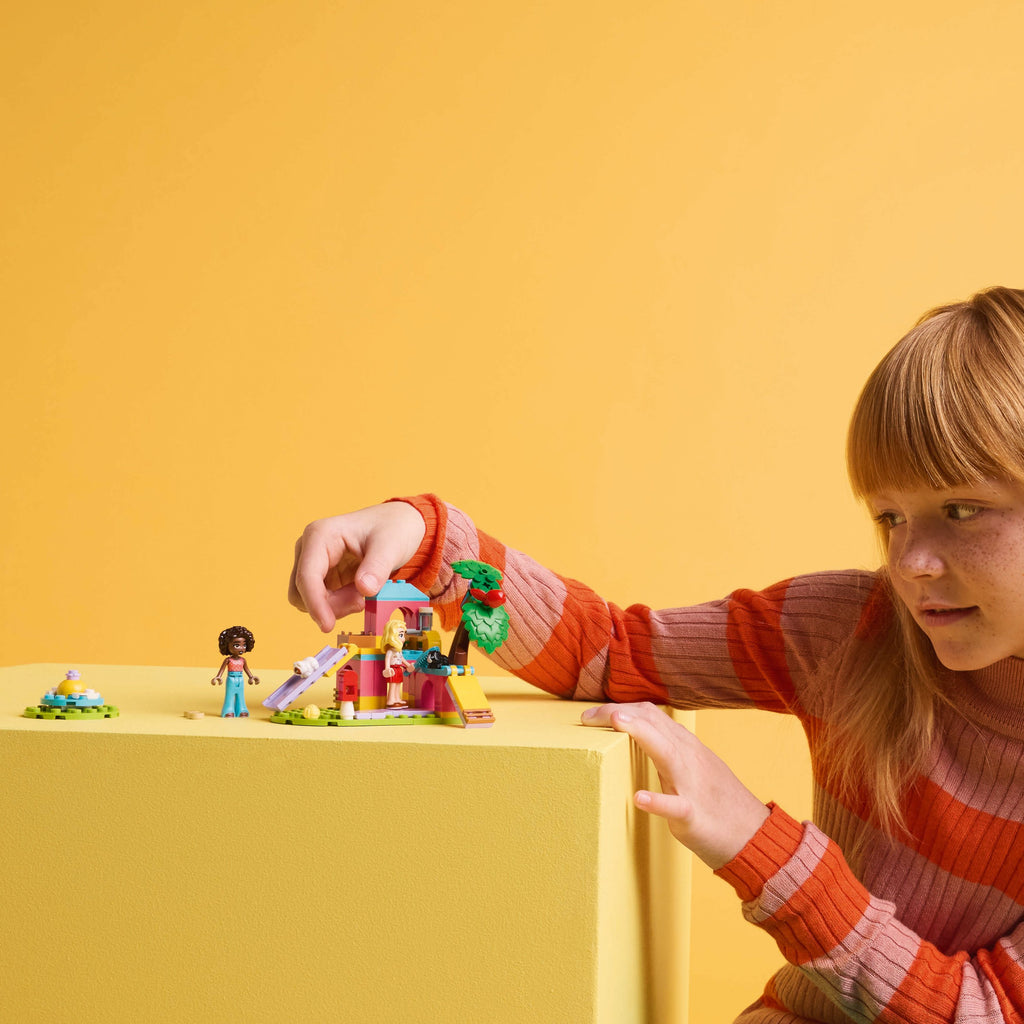 LEGO® Friends™ Guinea Pig Playground - Bộ Đồ Chơi Lắp Ráp Sân Chơi Chuột Lang - LEGO 42640 - Góc nhìn khác 3