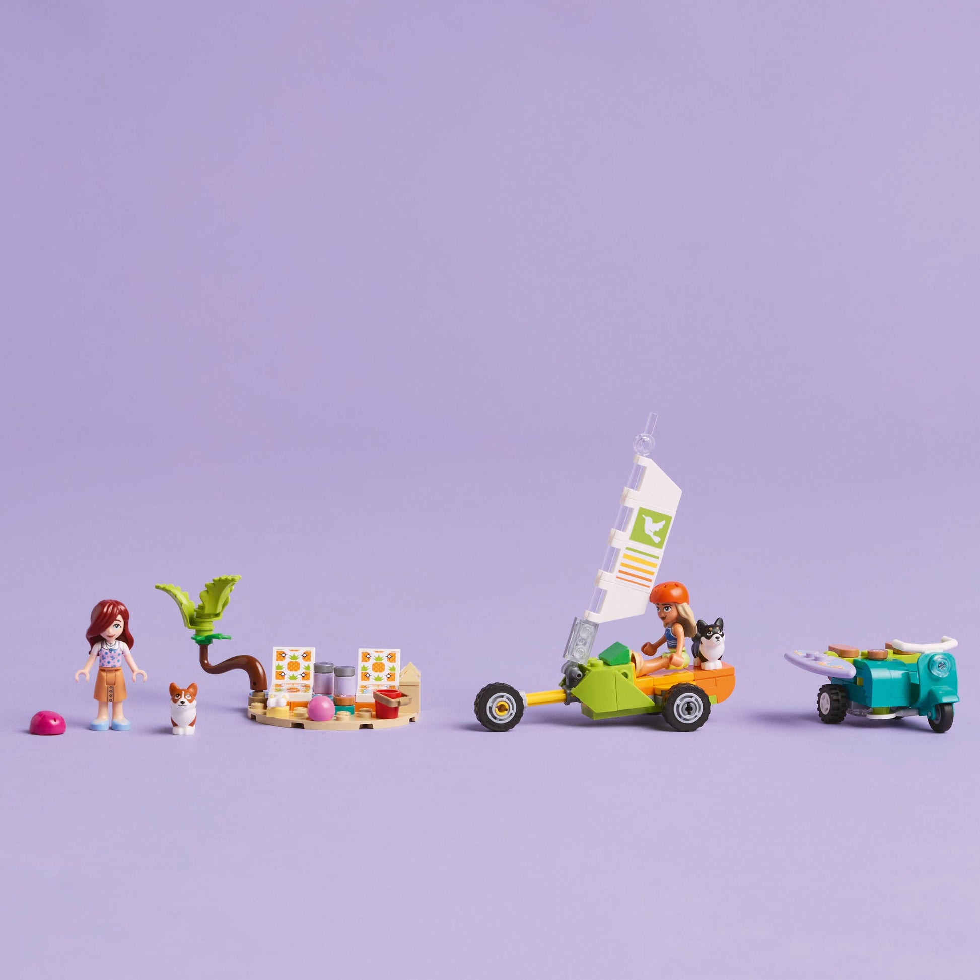 LEGO® Friends™ Surfing Dogs and Scooter Adventure Chuyến Phiêu Lưu Lướt Sóng Cùng Cún Cưng LEGO 42641 - Góc nhìn khác 3