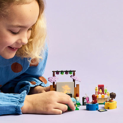 LEGO® Friends™ Friendship Movie Night - Đồ Chơi Lắp Ráp Buổi Xem Phim Ngoài Trời - 42642 - Góc nhìn khác 3