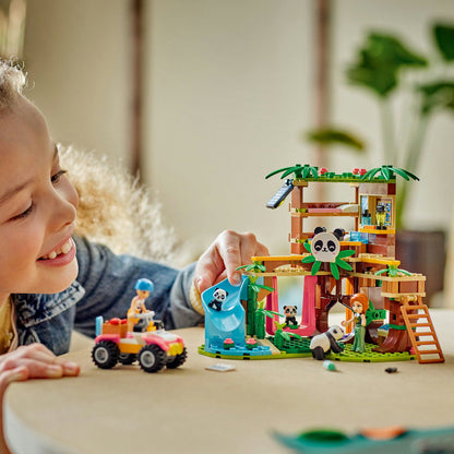 LEGO® Friends™ Panda Sanctuary Animal Care - Khu Bảo Tồn Gấu Trúc (42648) - LEGO - Góc nhìn khác 3