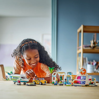 LEGO® Friends™ Heartlake City Airport and Airplane - Đồ chơi lắp ráp Sân bay và Máy bay Thành phố Heartlake - LEGO 42656 - Góc nhìn khác 3
