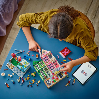 LEGO® Friends™ Heartlake City Apartments and Stores - Bộ Lắp Ráp Căn Hộ Và Cửa Hàng Thành Phố Heartlake - LEGO 42670 - Hình ảnh bổ sung 6