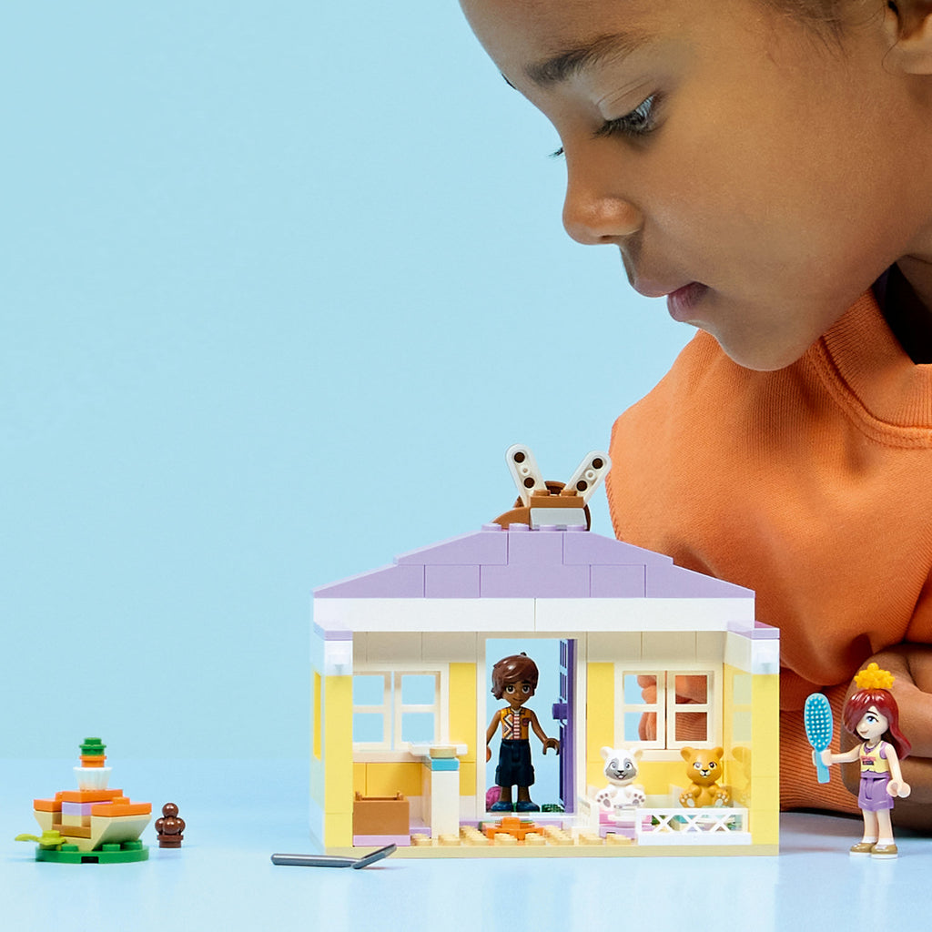 LEGO® Friends Heartlake City Bunny Hotel - Đồ Chơi Lắp Ráp Khách Sạn Thỏ LEGO 42679 - Hình ảnh sản phẩm