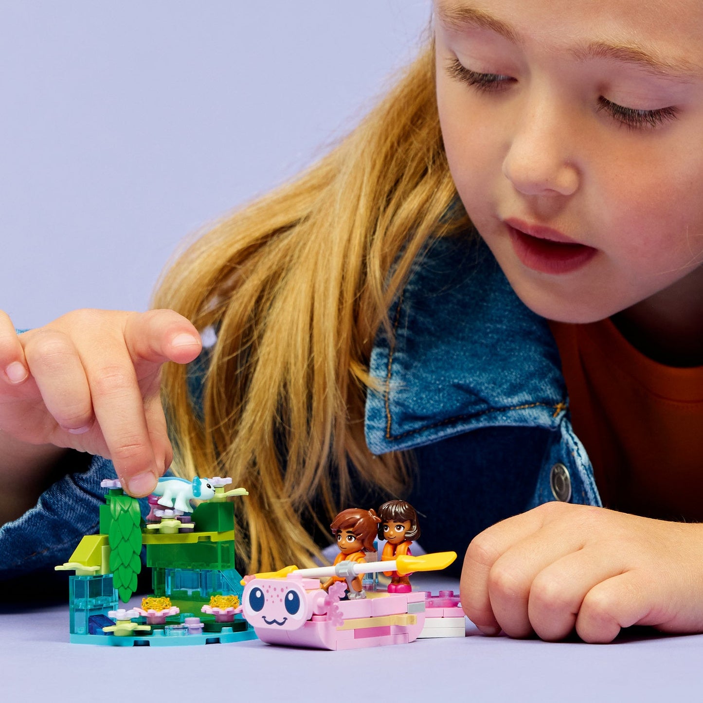 LEGO® Friends Axolotl Adventure Boat - Thuyền Khám Phá Kỳ Nhông Axolotl (42681) - Góc nhìn khác 3