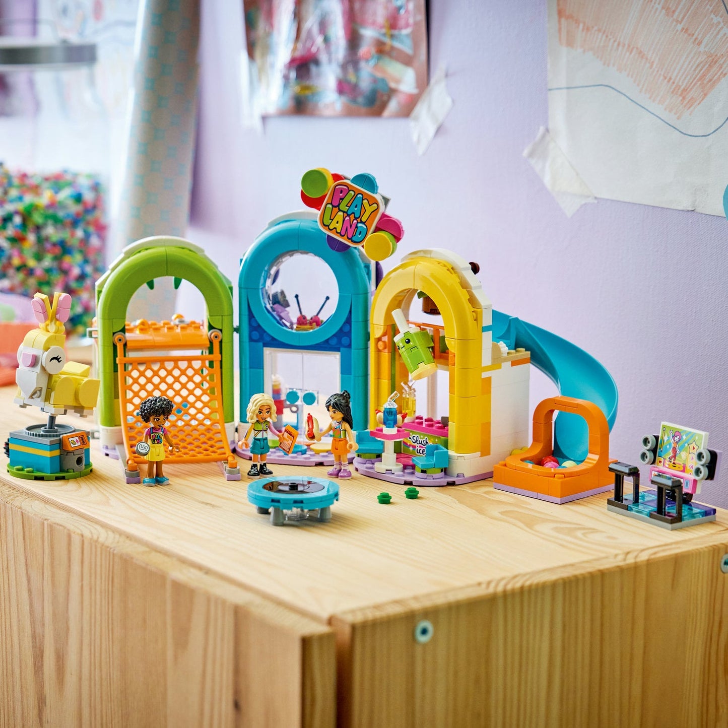 LEGO® Friends Fun Indoor Playground - Bộ đồ chơi lắp ráp khu vui chơi trong nhà - LEGO 42686 - Hình ảnh bổ sung 5